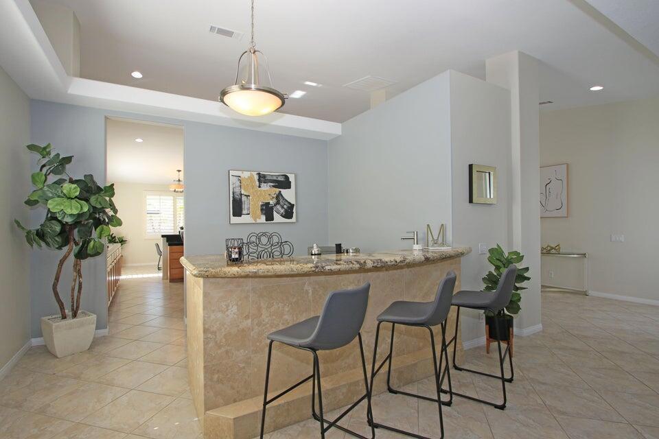 102 Clearwater Way Property Photo 11