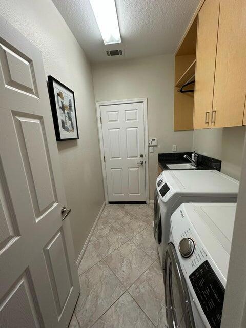 102 Clearwater Way Property Photo 32
