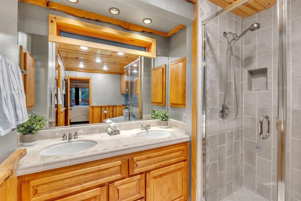 26620 Pine Avenue Property Photo 29