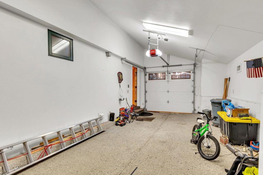 26620 Pine Avenue Property Photo 43