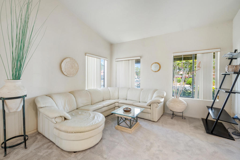 75355 Santa Fe Trail Property Photo 8