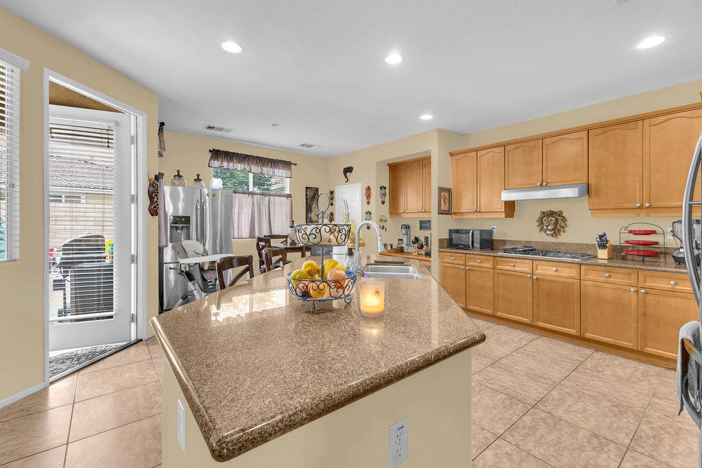 83414 Skyline Trail Road Property Photo 14