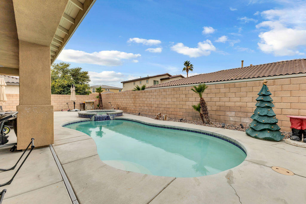 83414 Skyline Trail Road Property Photo 38