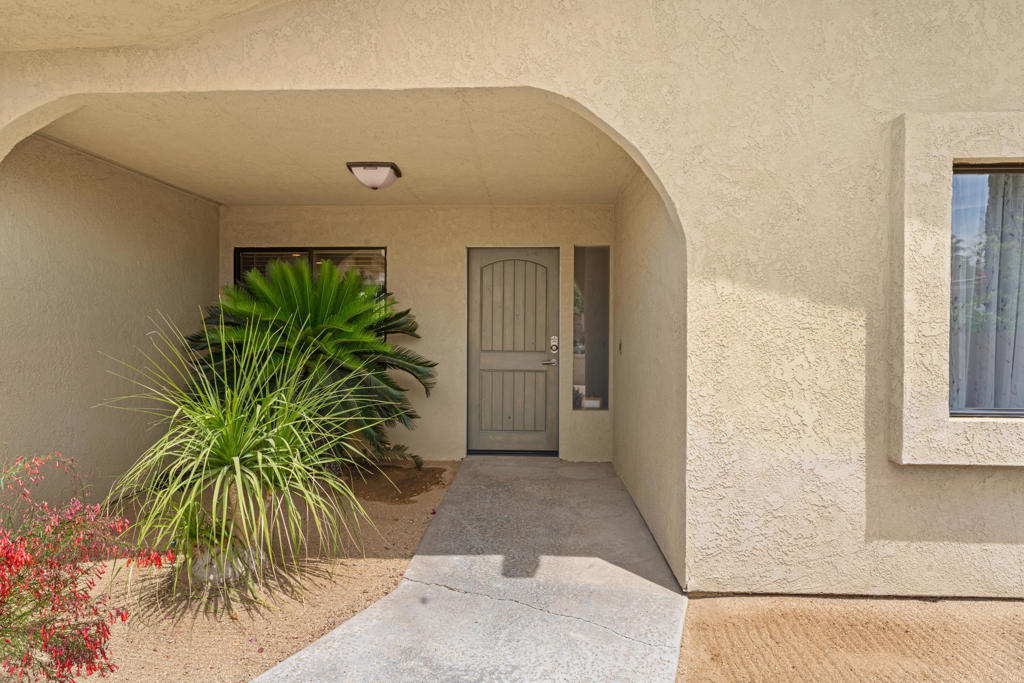 72596 Beavertail Street Property Photo 8