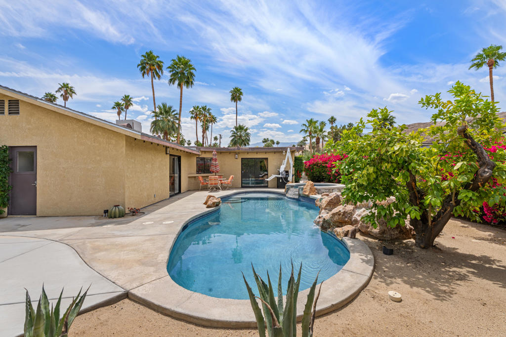 72596 Beavertail Street Property Photo 33