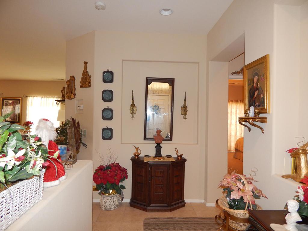 8796 Matterhorn Court Property Photo 5