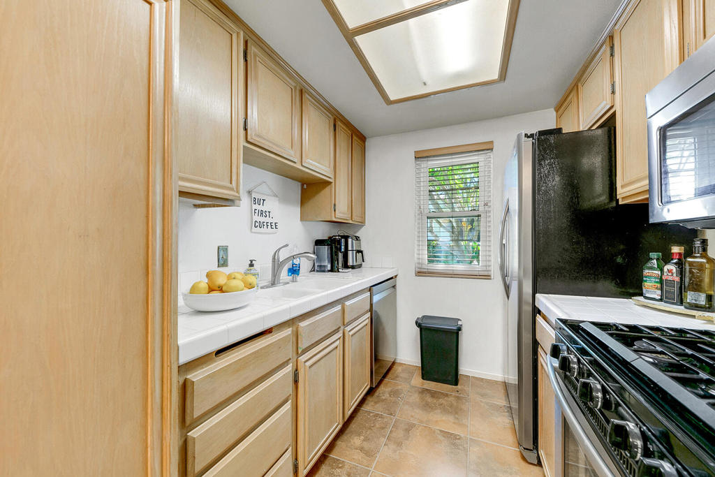 74800 Sheryl Avenue 11-1 Property Photo 8