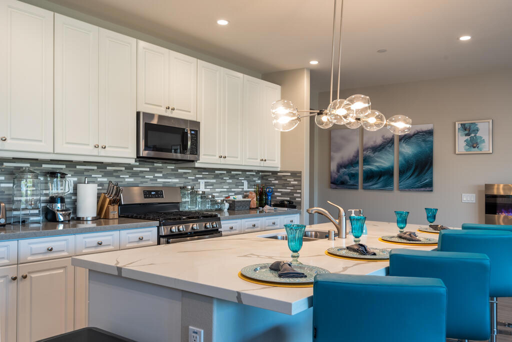 50715 Monterey Canyon Drive Property Photo 11