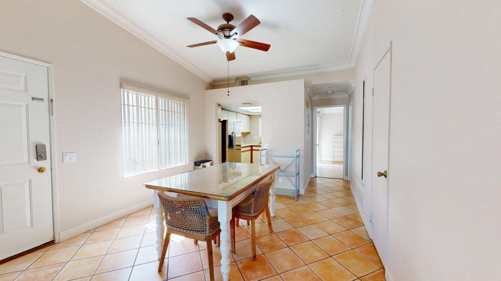 505 S Farrell Drive O90 Property Photo 2