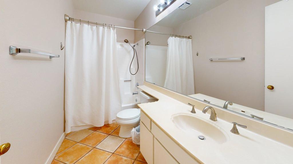 505 S Farrell Drive O90 Property Photo 10