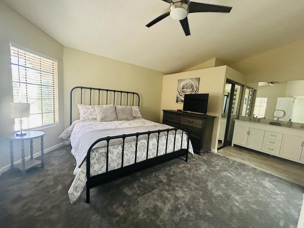 41120 Woodhaven Drive E Property Photo 5