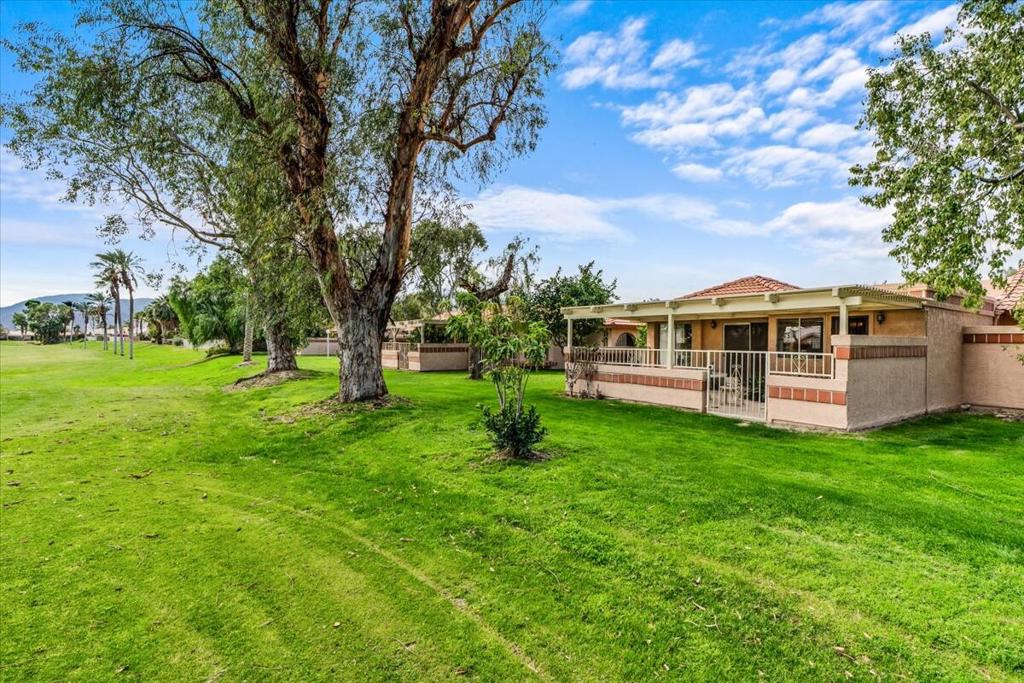 49230 Douglas Street Property Photo 26
