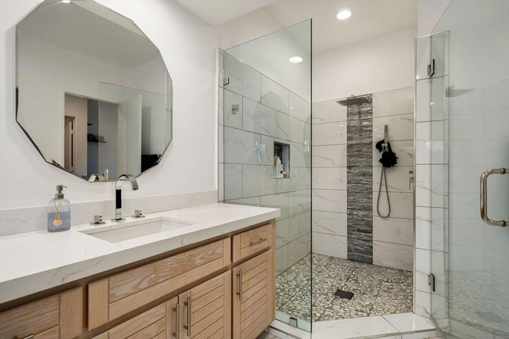 54857 Inverness Way Property Photo 34