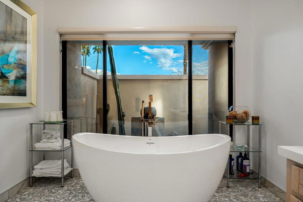 54857 Inverness Way Property Photo 35
