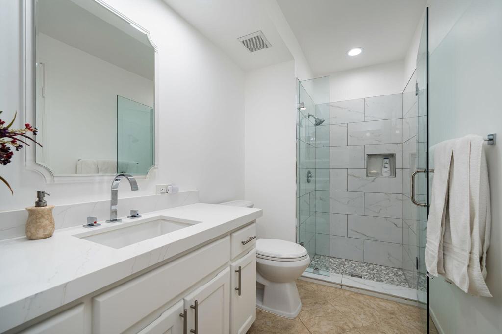 54857 Inverness Way Property Photo 42