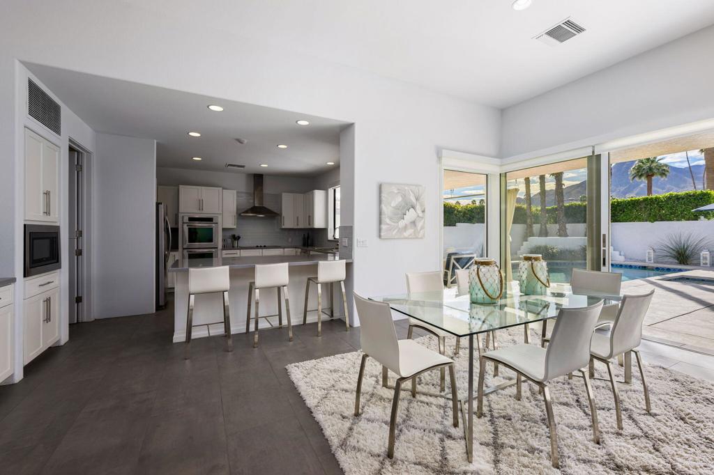 75437 Desert Park Drive Property Photo 3