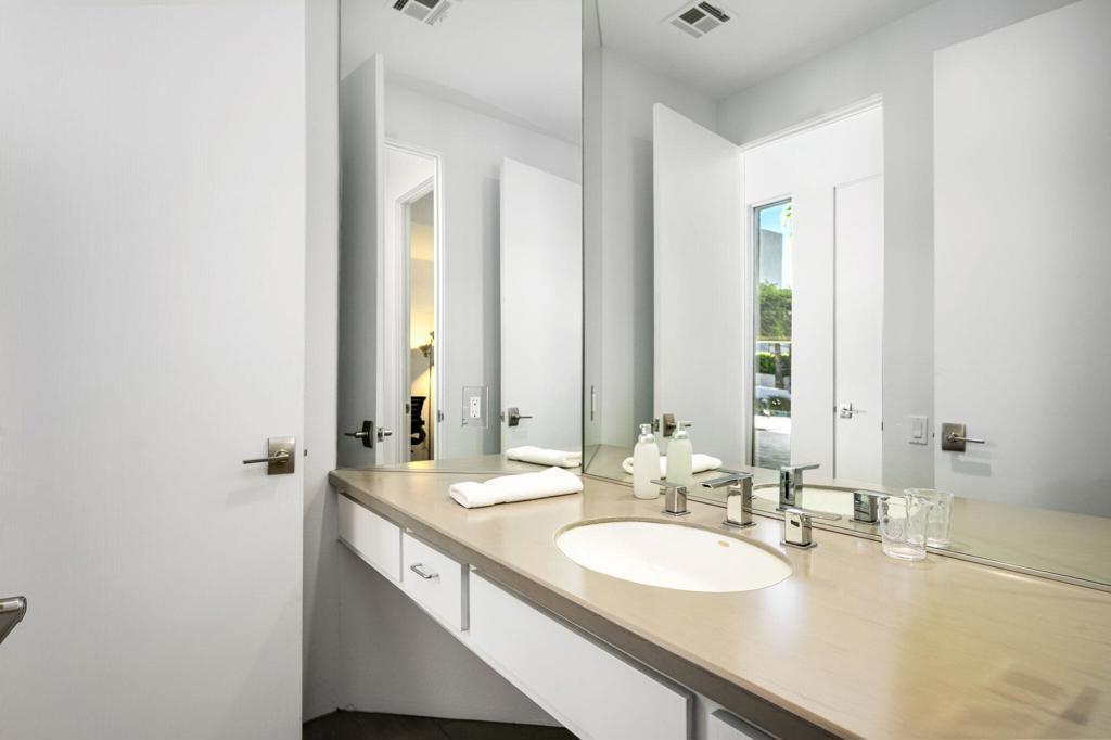 75437 Desert Park Drive Property Photo 32