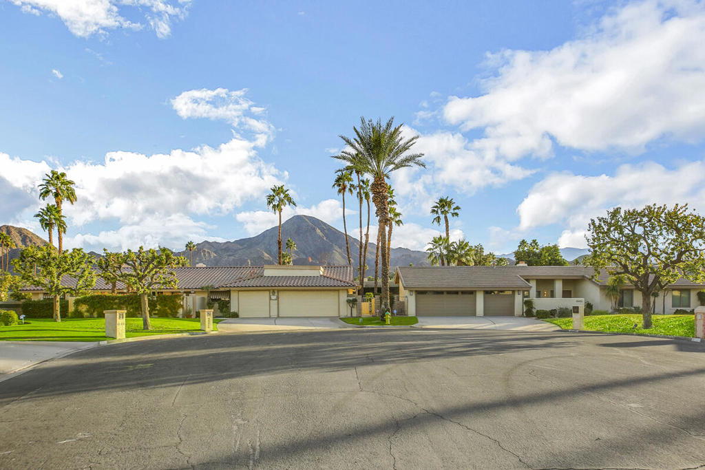 45455 Crow Circle Property Photo 2