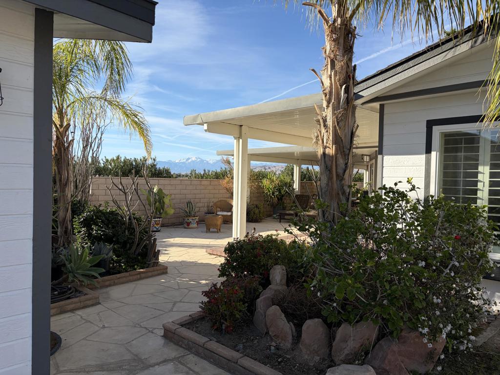 74626 Mexicali Rose Property Photo 3