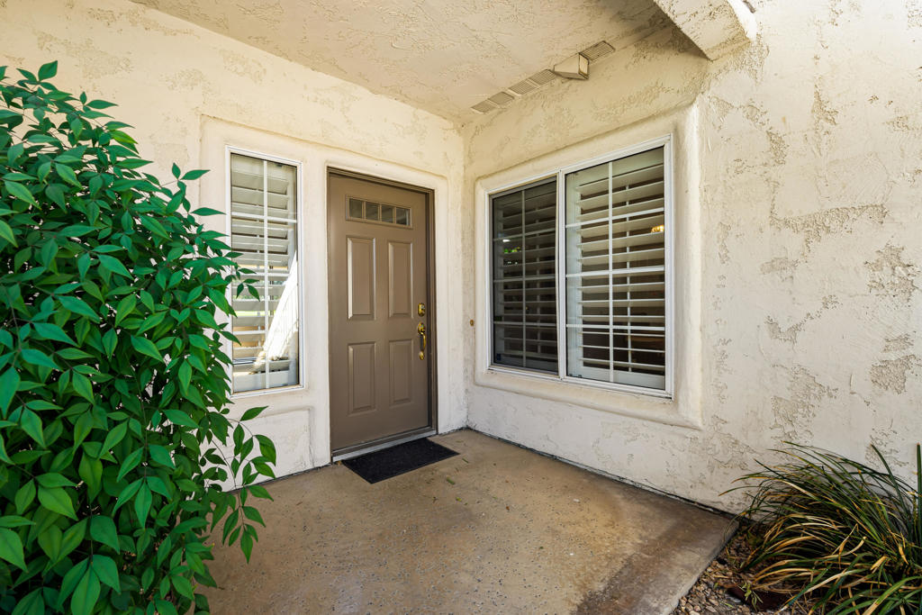 139 Villa Court Property Photo 3