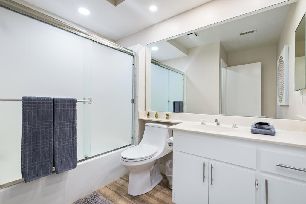 139 Villa Court Property Photo 37