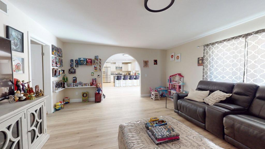 68645 Panorama Road Property Photo 13
