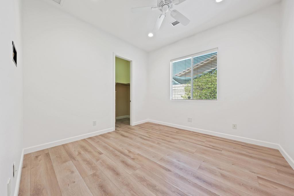 7 Hillcrest Drive Property Photo 23