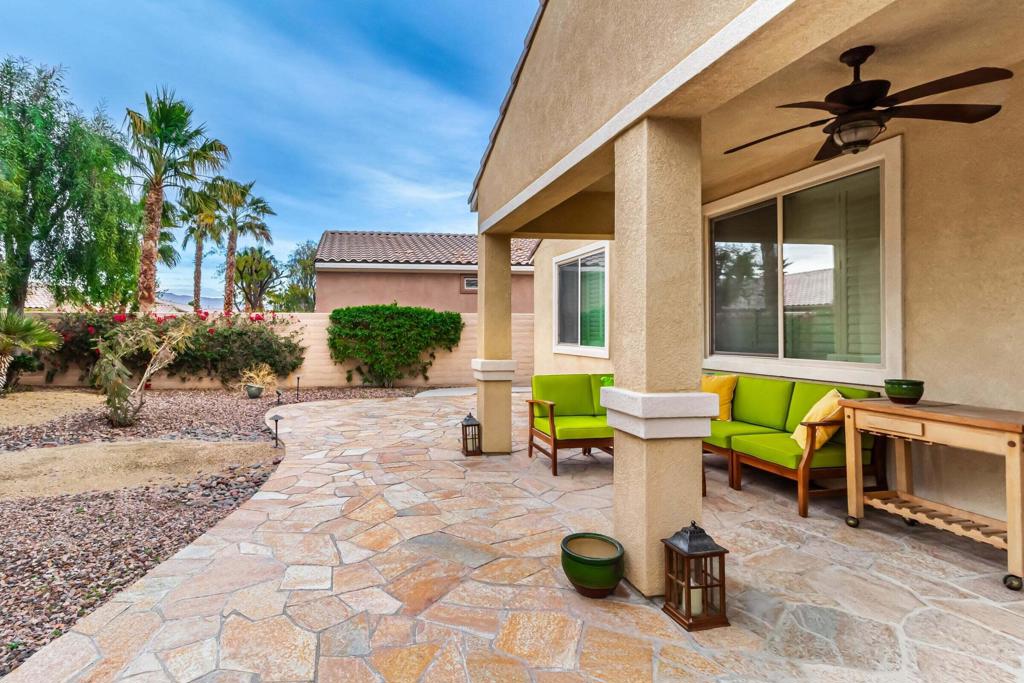 81098 Avenida Vidrio Property Photo 37