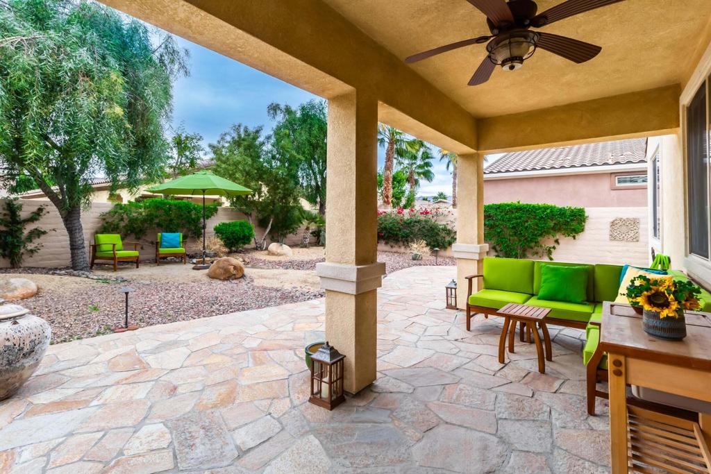 81098 Avenida Vidrio Property Photo 38