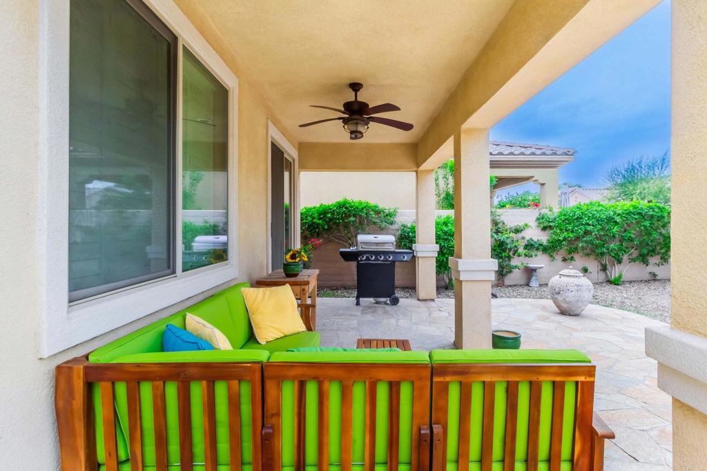 81098 Avenida Vidrio Property Photo 39