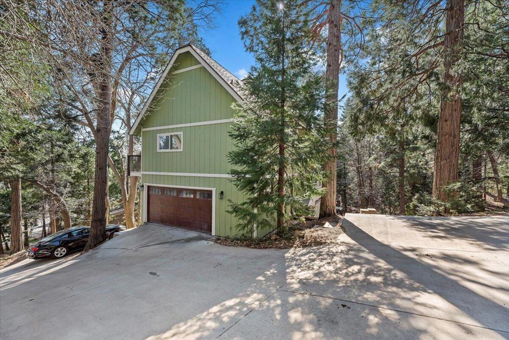 27282 Bernina Drive Property Photo 6