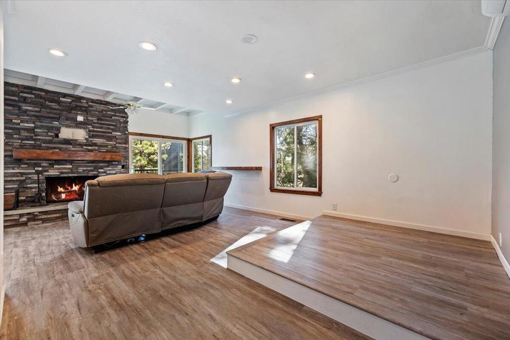 27282 Bernina Drive Property Photo 12