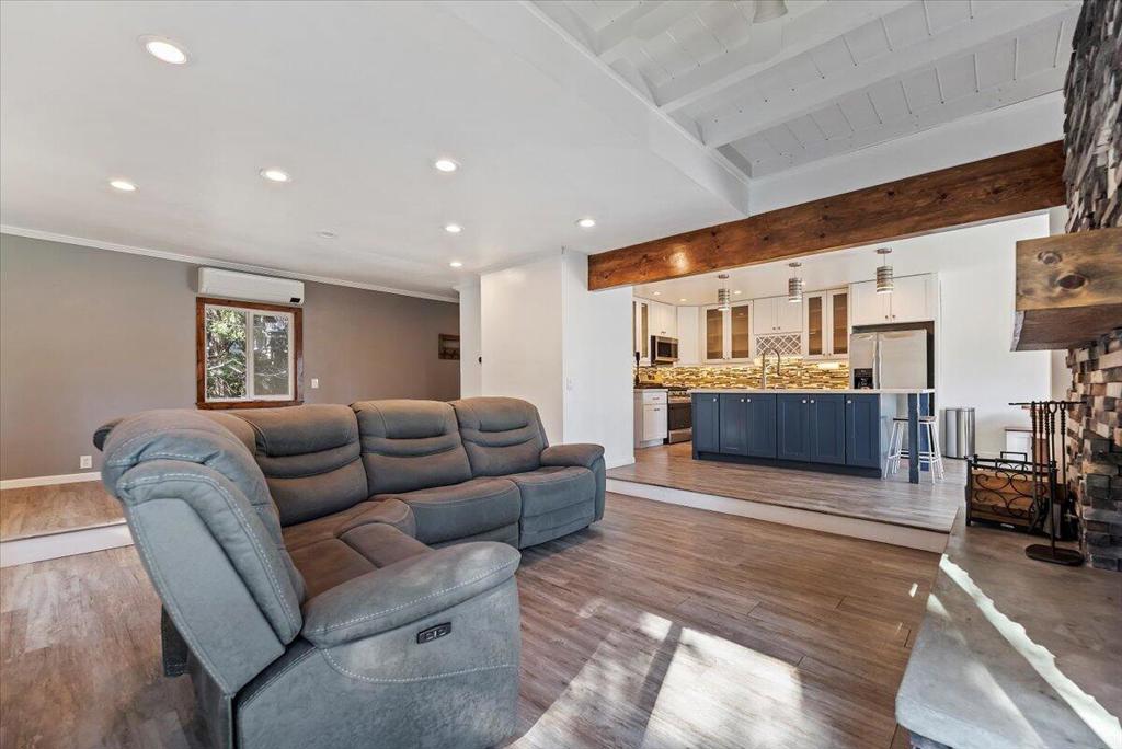 27282 Bernina Drive Property Photo 14