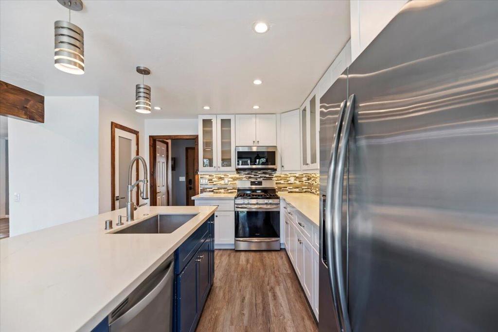 27282 Bernina Drive Property Photo 19