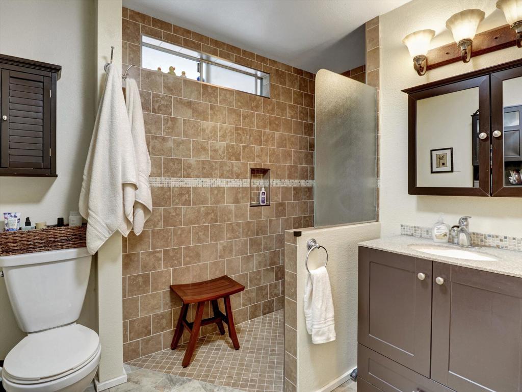 49305 California 74 139 Property Photo 46