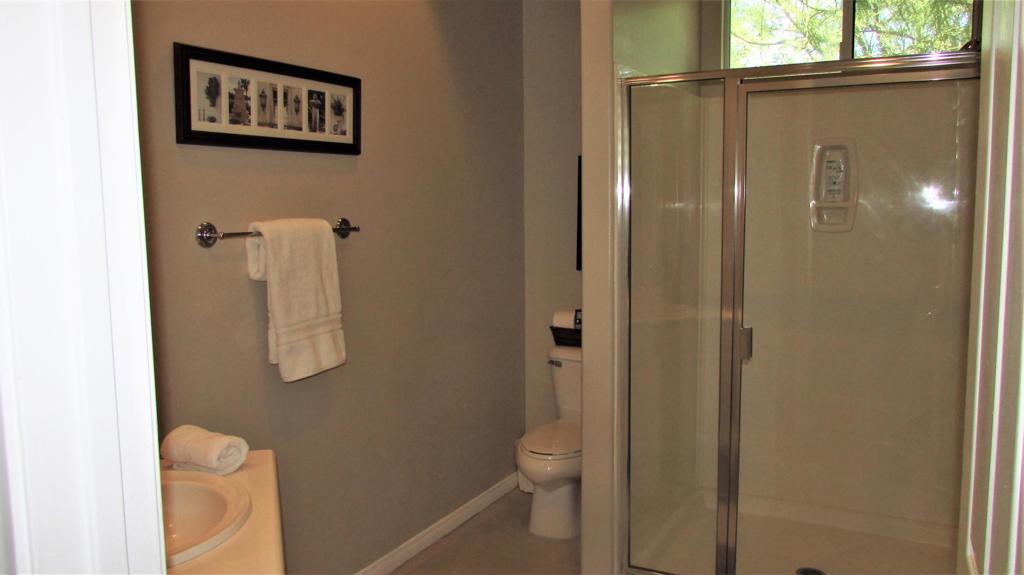 34 Paris Way Property Photo 26