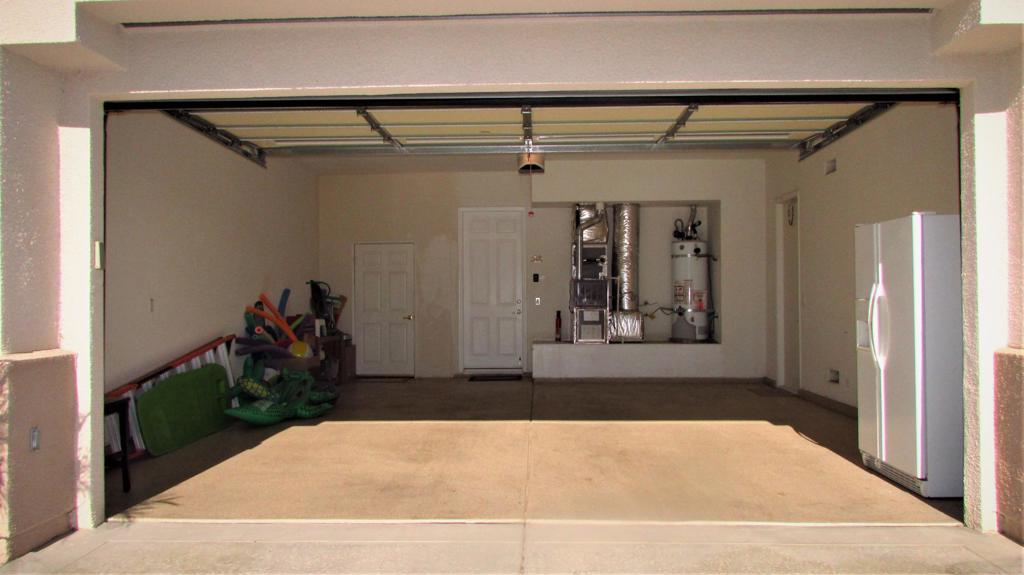 34 Paris Way Property Photo 29
