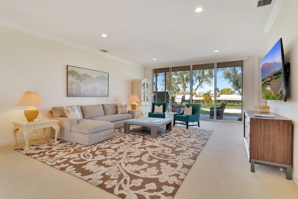 47126 El Menara Circle Property Photo 5