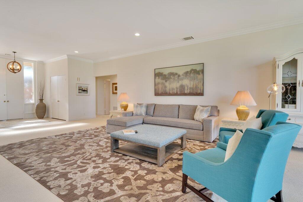 47126 El Menara Circle Property Photo 6