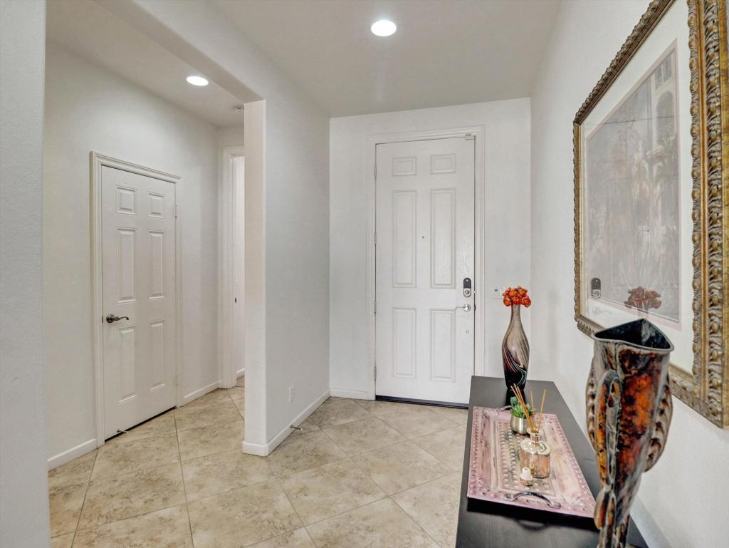 73754 Kandinsky Way Property Photo 13