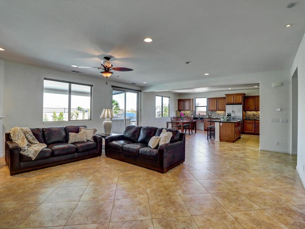 73754 Kandinsky Way Property Photo 14