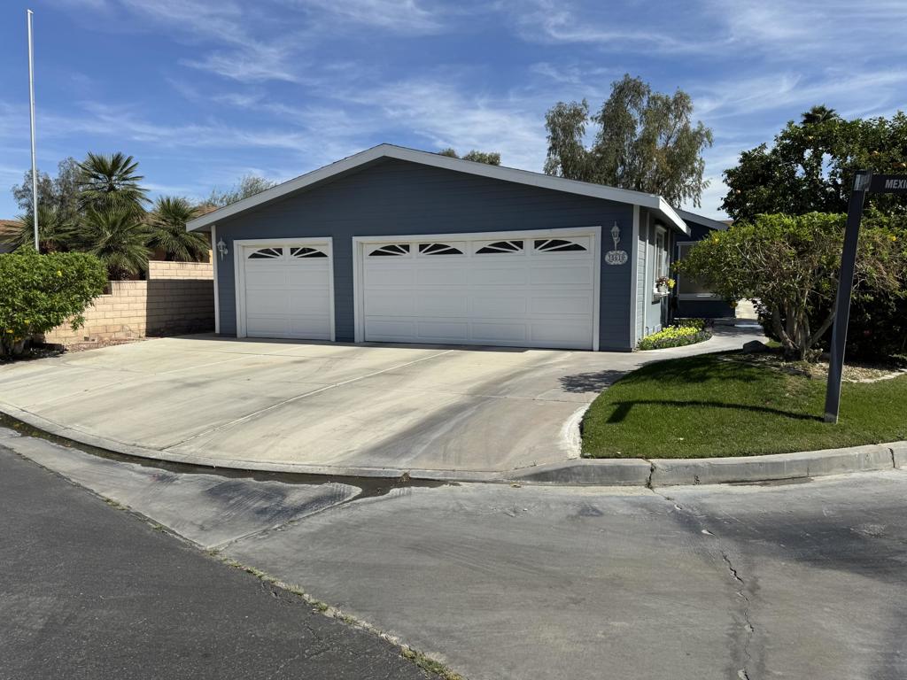 35610 Mexico Way Property Photo 2