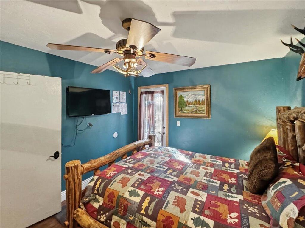 450 Georgia Street Property Photo 14