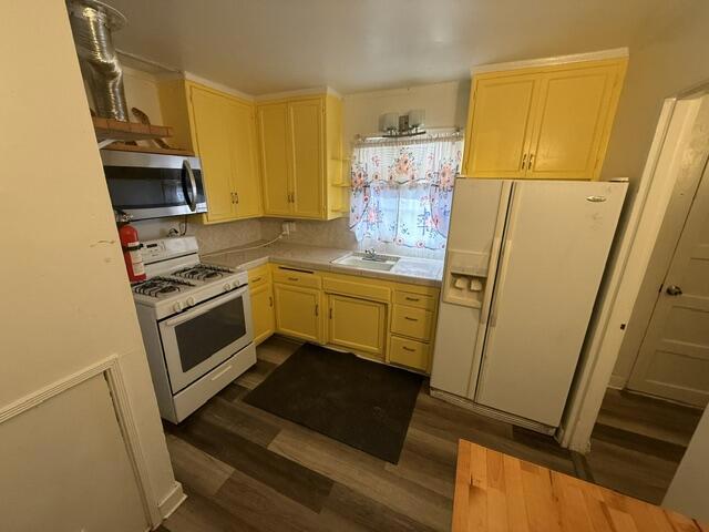13775 Benton Street Property Photo 12