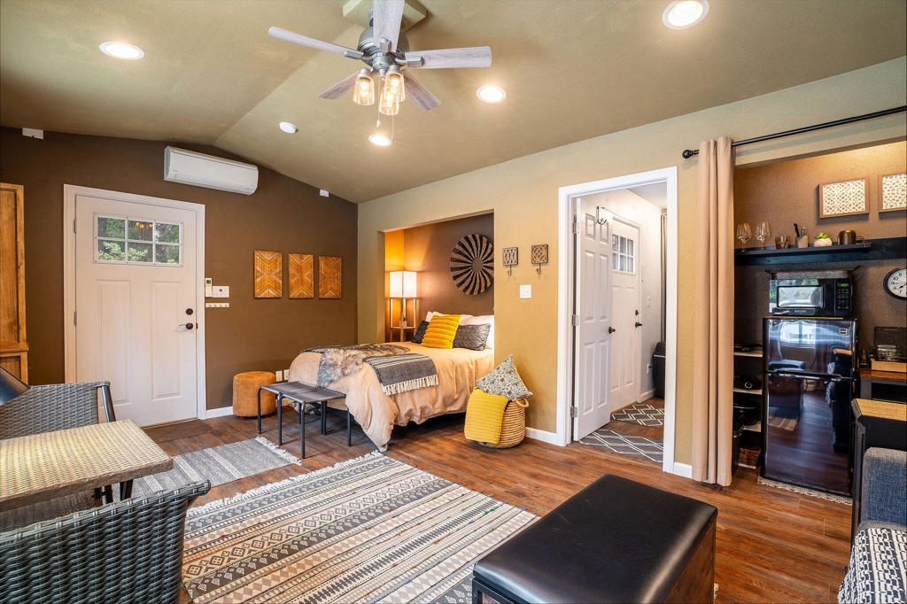 25169 Franklin Drive Property Photo 42