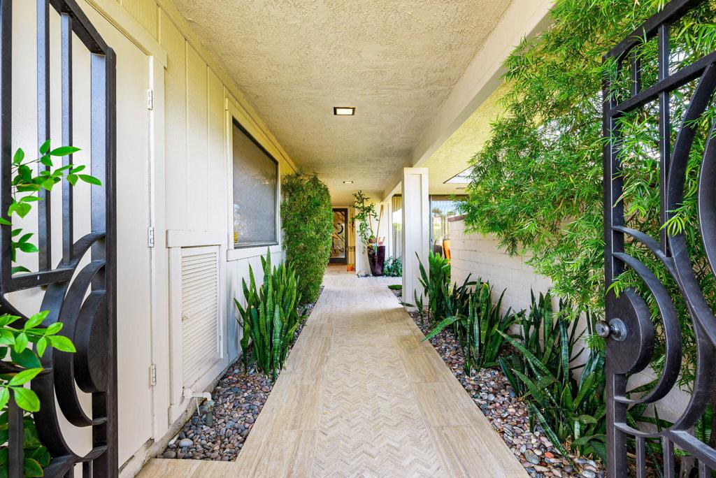1 Briarcliff Court Property Photo 7