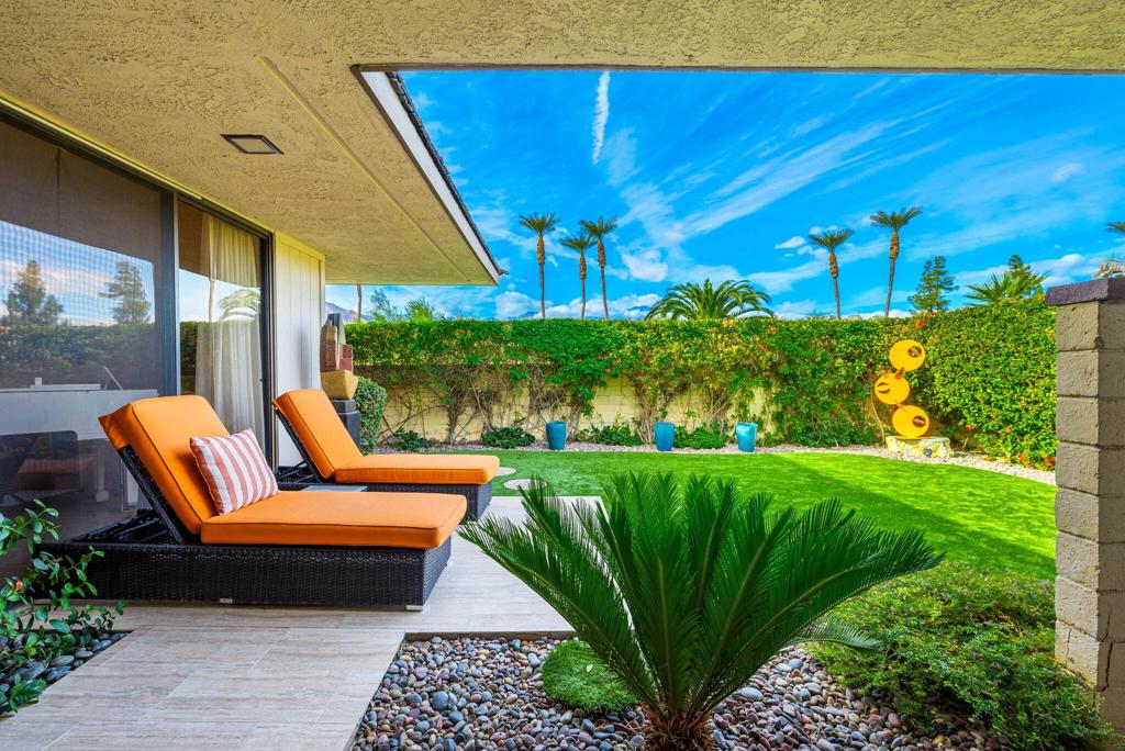 1 Briarcliff Court Property Photo 8