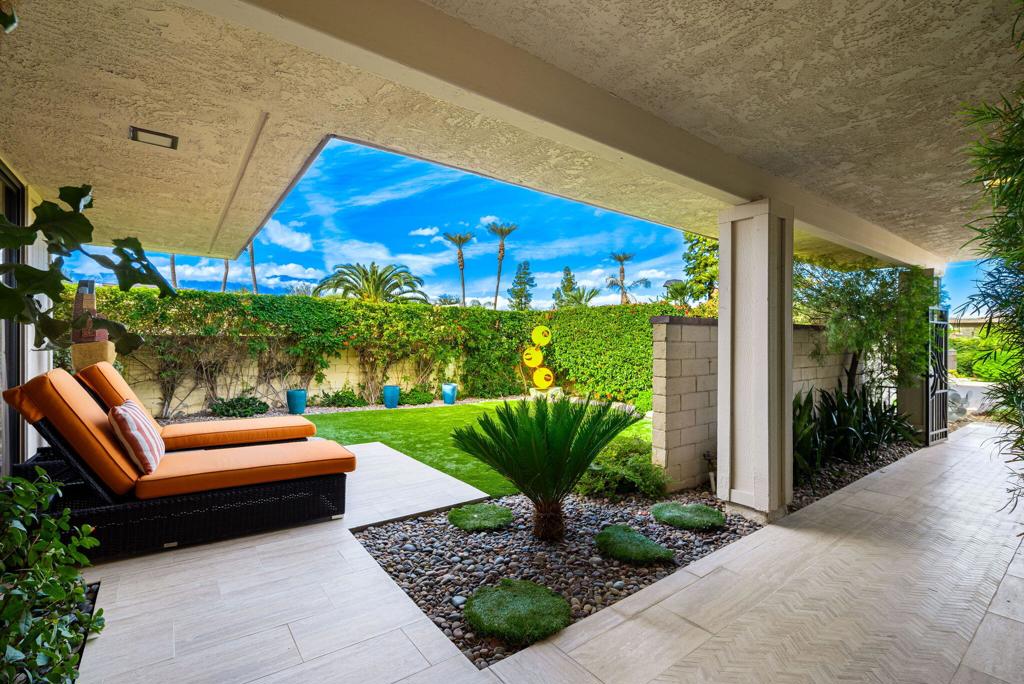 1 Briarcliff Court Property Photo 9