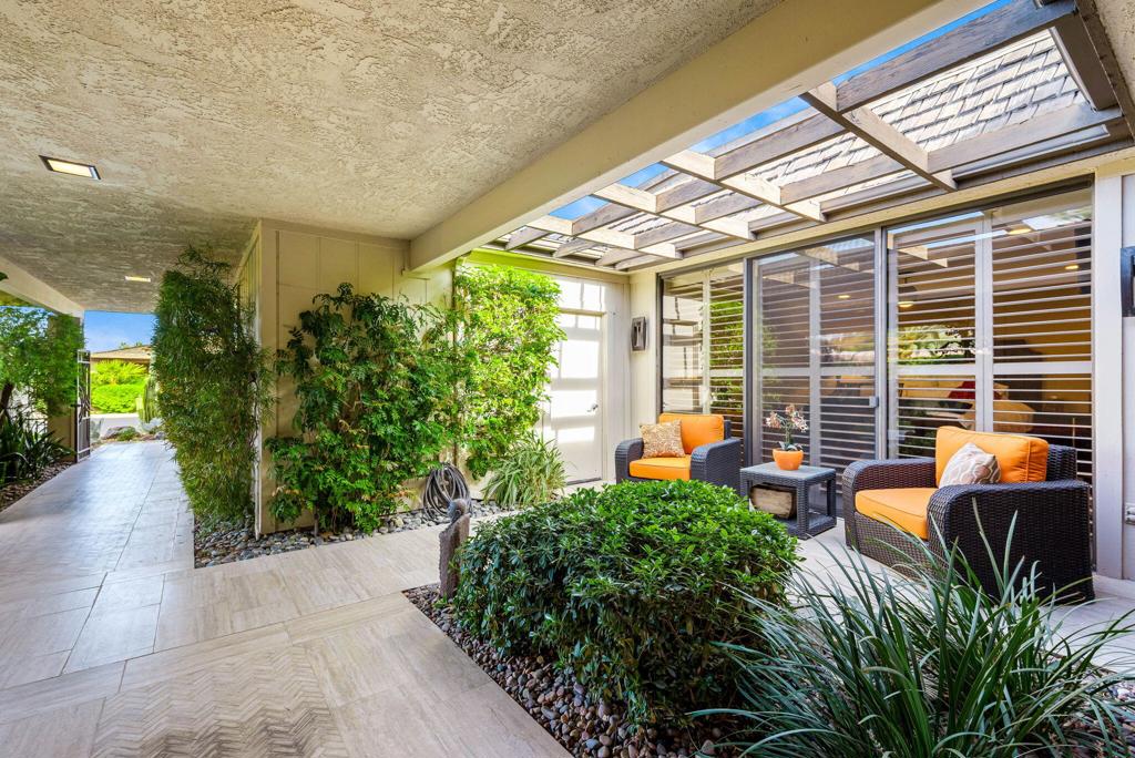 1 Briarcliff Court Property Photo 14