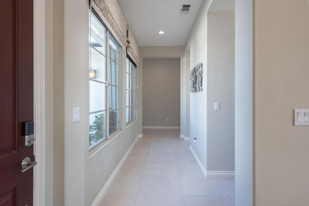 1575 Enclave Way Property Photo 17